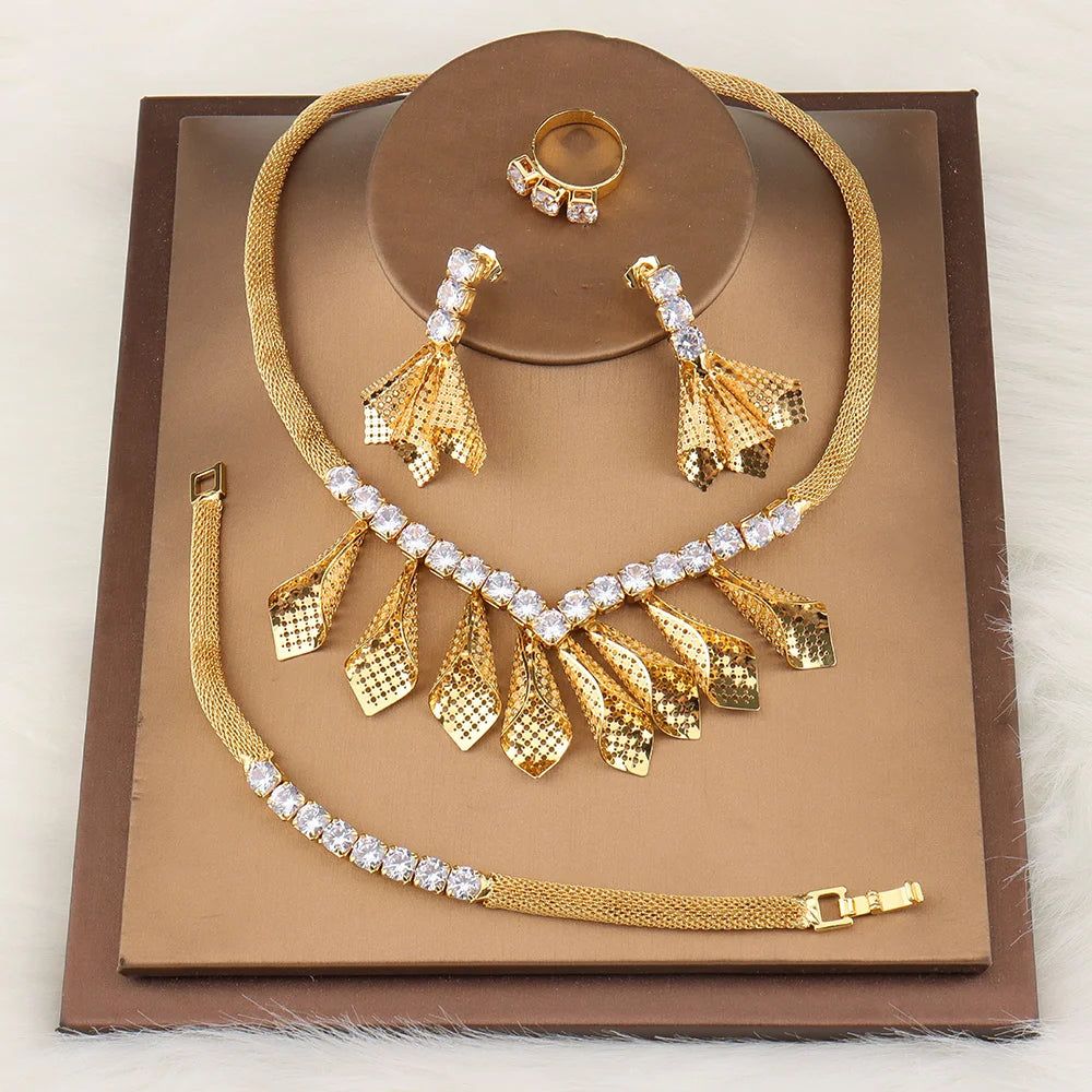 Gold Pendant Set