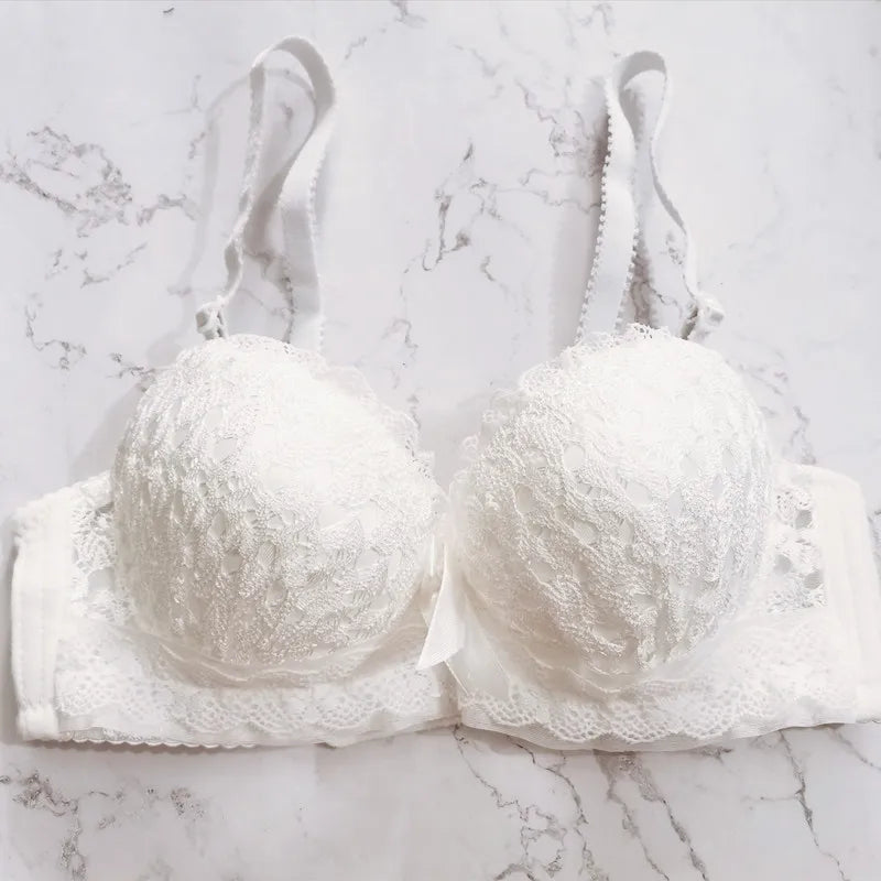 Push-Up Bra